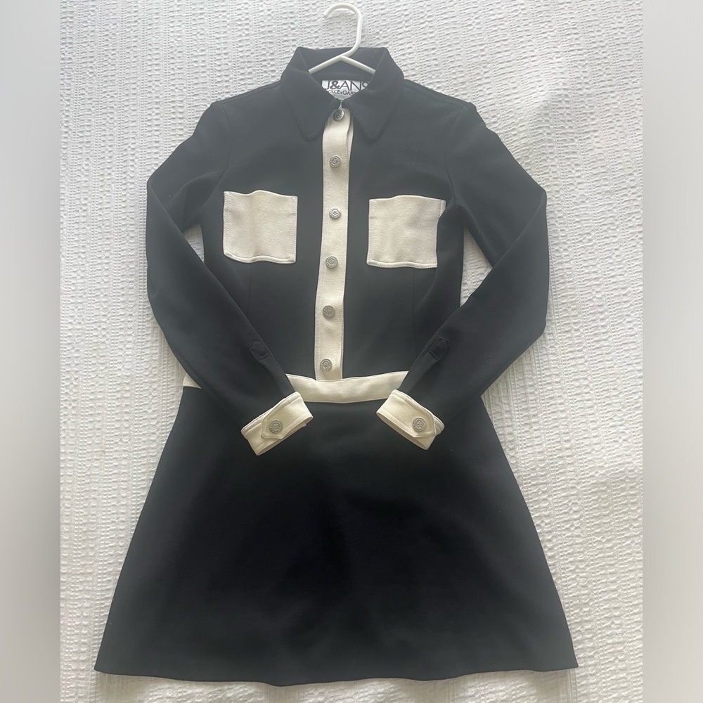 Vintage Dolce & Gabbana button up dress in a size US 26 EUR 40